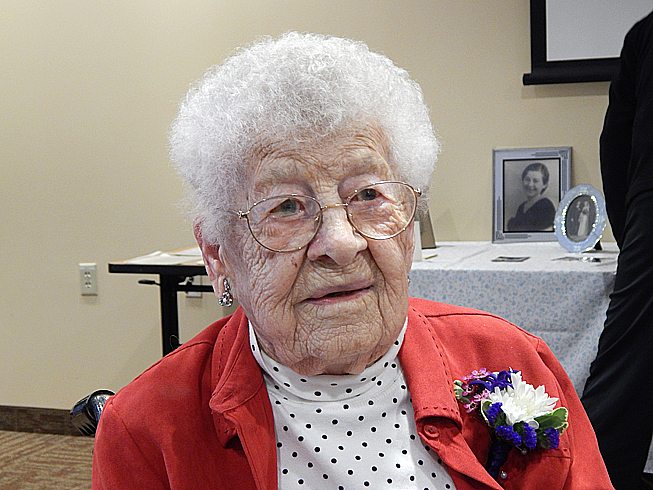 At 113, Minnesota woman lies about her age to join Facebook